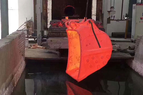 一体型鋳造バケット